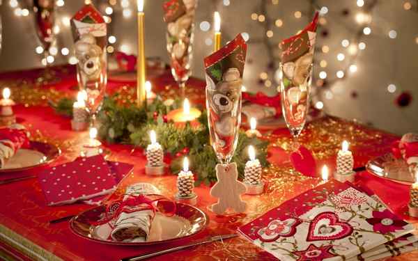 Новогодний стол (год обезьяны), что приготовить, как украсить 