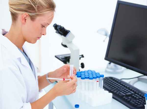 Как передается гoнopeя: возбудитель, пути передачи 