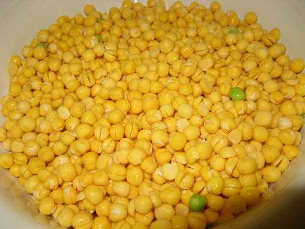 Калорийность гороха (вареного) 