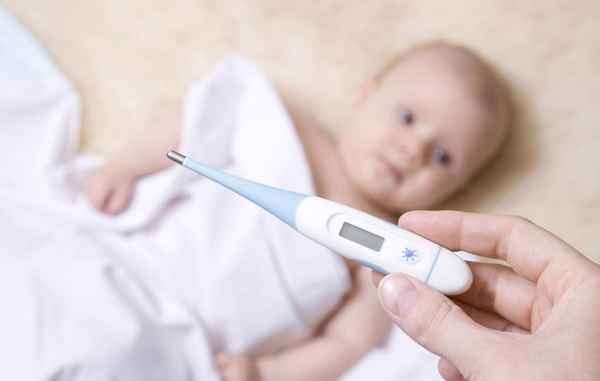 Когда давать жаропонижающее ребенку 