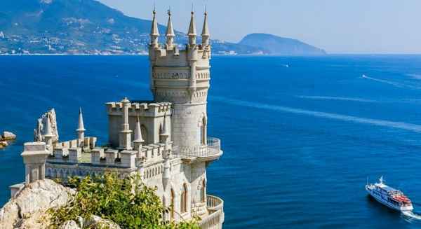 Отдых в августе: лучшее время для отдыха в Крыму 