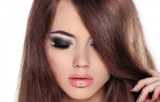 Преимущества, которые даёт женщине процеДypa наращивания 