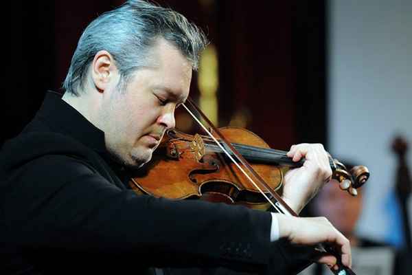 Значение имени Вадим: что означает, судьба 