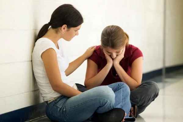 Подростковые самоубийства: почему наши дети взяли в моду лишать себя жизни и рисовать синих китов 