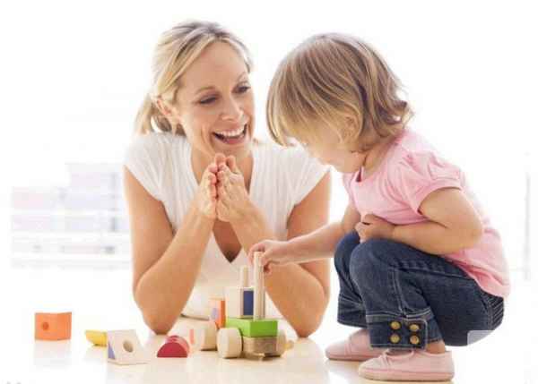 Как правильно похвалить ребёнка 