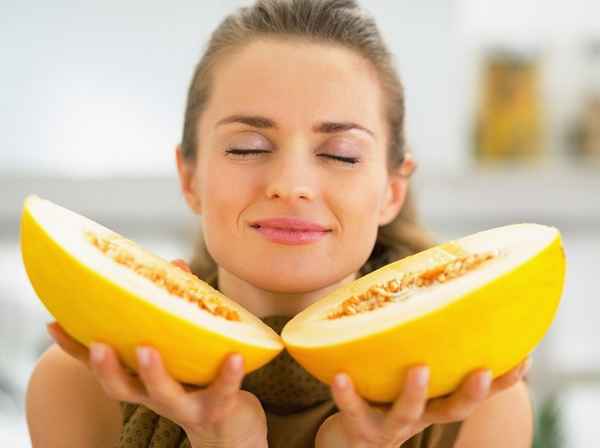 Компот из дыни: рецепты на зиму 