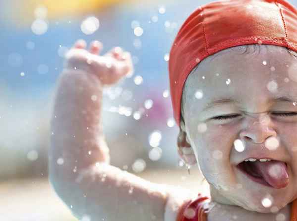 Ребенок часто болеет, что делать? Как закалять часто болеющего ребенка? 