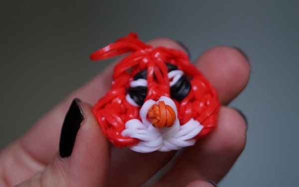 Как сплести Энгри Бердс из резинок 