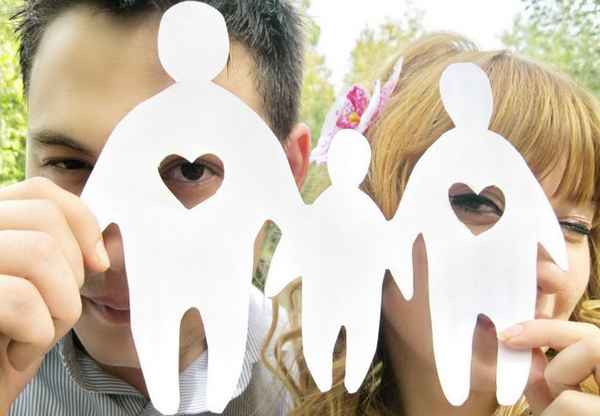 Что подарить на бумажную свадьбу 