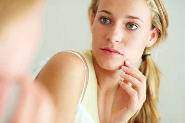 Бадяга от пятен от прыщей 