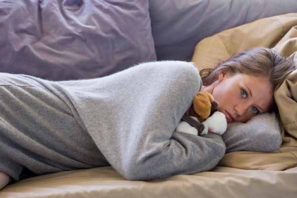 Угроза выкидыша на ранних сроках: симптомы, причины и лечение 