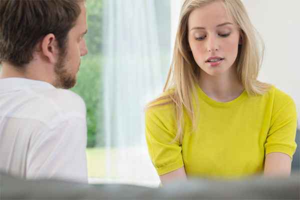 Как начать разговор с парнем 