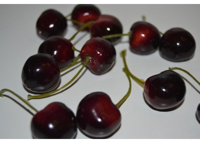 Черешня в собственном соку на зиму: рецепт, консервация, как закрыть 