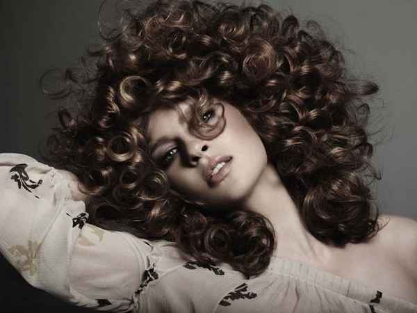 Химическая завивка волос: на короткие, средние, длинные волосы 