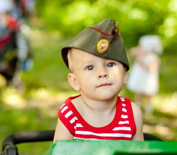 Что подарить сыну на день защитника Отечества 