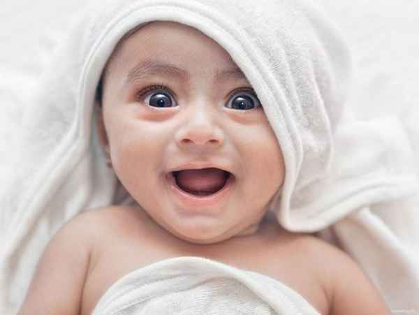 Короткая уздечка у новорожденного ребенка, в каком возрасте подрезать 