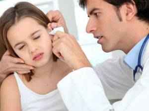 Буллезный отит (острый, хронический): лечение, причины и симптомы