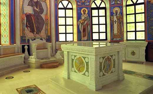 Сонник Алтарь, к чему снится Алтарь во сне видеть