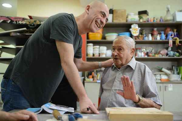 10 важных правил общения с постаревшими родителями