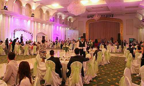 Сонник Банкет, к чему снится Банкет во сне видеть