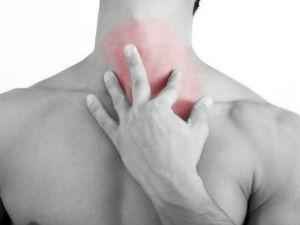 Что-то мешает в горле, причины неприятных ощущений в гортани