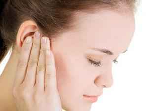 В ухе как будто вода: ощущение жидкости в ушах, что делать