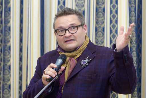 Александр Васильев раскритиковал гламурных женщин ( Фото)