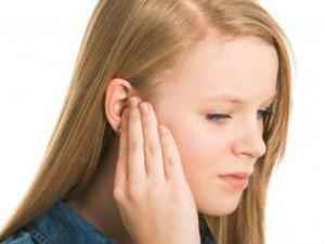 Причины и лечение заложенности уха, как лечить если его заложило