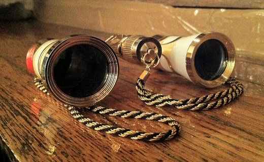 Сонник Бинокль, к чему снится Бинокль во сне видеть