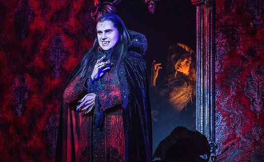 Сонник Вампир, к чему снится Вампир во сне видеть