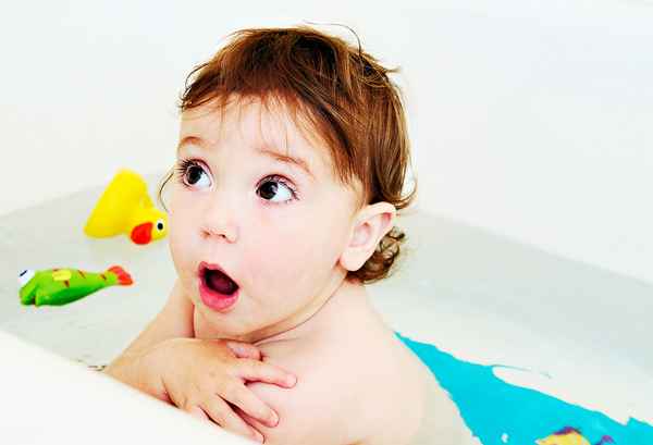 Чем заняться с ребенком от года до двух