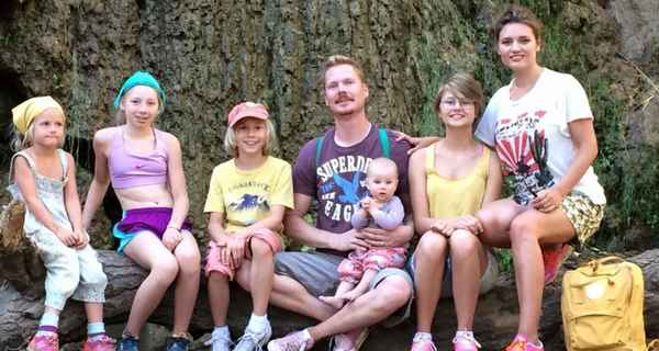 Елена и Бирьер Шелин: «Мы счастливы ловить яркие конфетти повседневных будней»