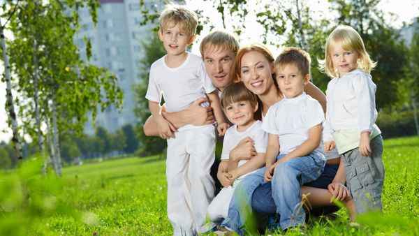 Молодые семьи могут получать пособия на покупку жилплощади