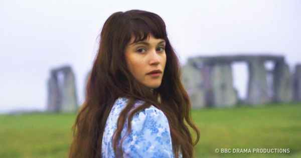 15 сериалов, которые можно посмотреть за новогодние каникулы