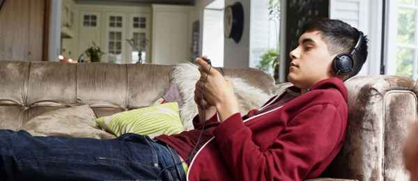 Как поладить с подростками? Любите их сильно-сильно