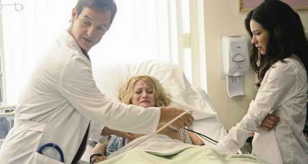 Насилие в родах: как пережить травматичный опыт