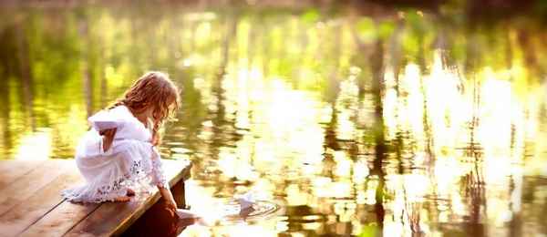 Несколько модных способов носить юбку