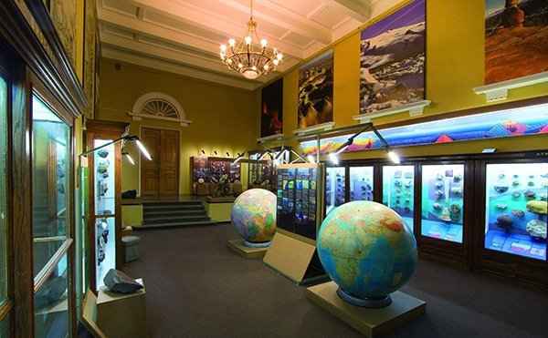 Живая Геология: новое в музее