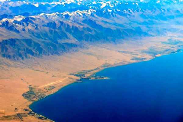 Озеро Иссык-Куль: описание, достопримечательности