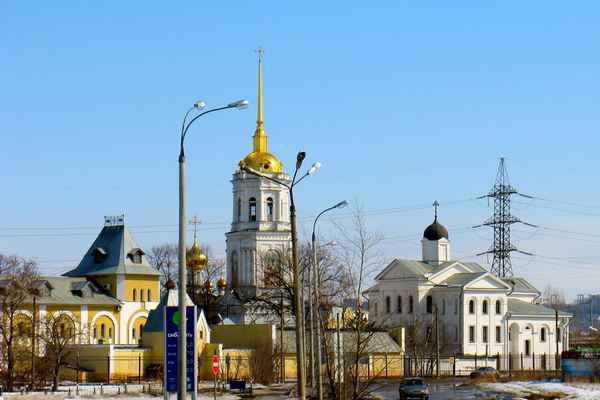 Спасо-Преображенская церковь (Карповская): описание