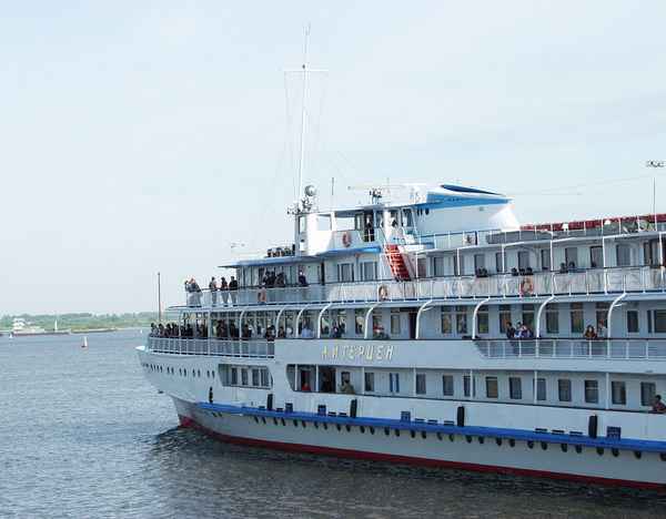 Как отдохнуть в речном круизе всей семьей за небольшие деньги