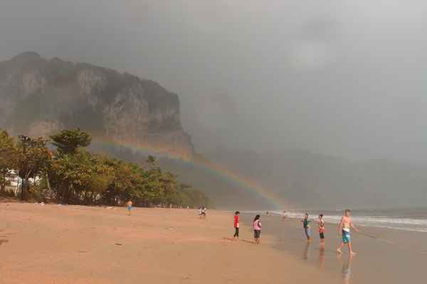 Почему не стоит ехать в Таиланд в летнее время